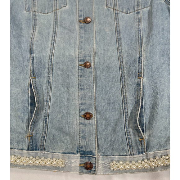 BoomBoom Jeans Denim Jacket Women’s Size Large Light Wash Button Up - Picture 8 of 11